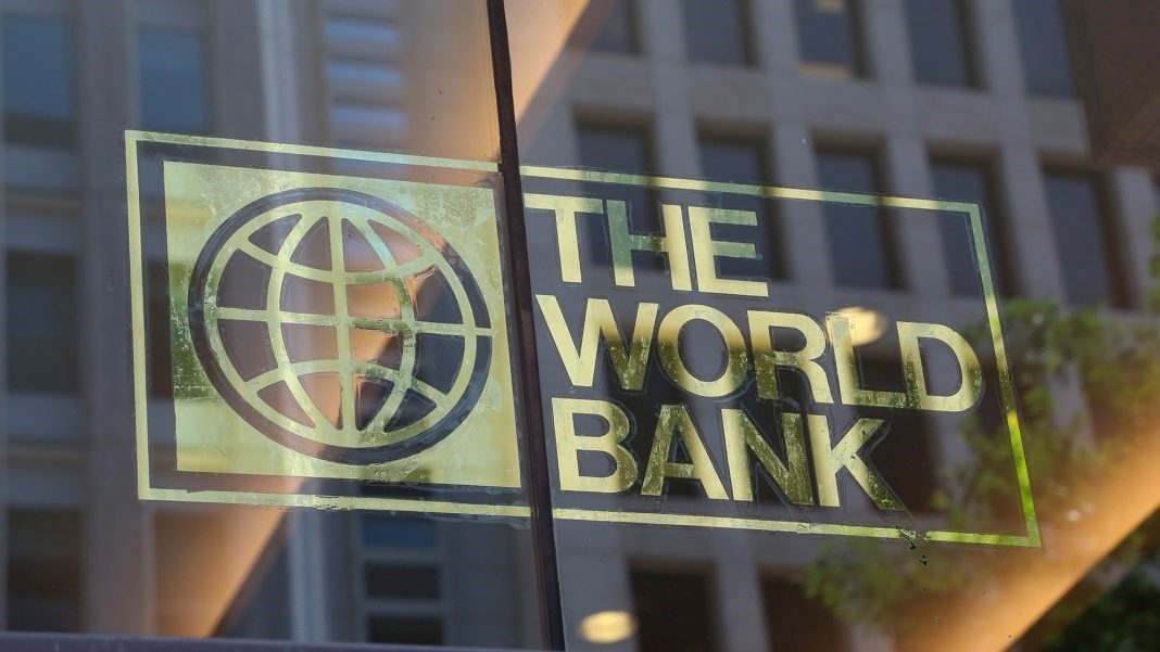 02/11/2018 El Banco Mundial (BM) informó a través de un comunicado que otorgará 950 millones de dólares a Argentina en dos préstamos para hacer frente a la crisis económica y reforzar las políticas sociales POLITICA SUDAMÉRICA ARGENTINA ECONOMIA TWITTER / @VICTOROSTA