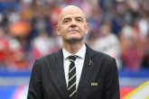 10042020-07/07/2019 FILED - 07 July 2019, France, Decines-Charpieu: FIFA President Gianni Infantino attends the FIFA Women's World Cup final soccer match between USA and the Netherlands at the Parc Olympique Lyonnais. Infantino expects the men's 2022 FIFA World Cup in Qatar to be exceptional. Photo: Sebastian Gollnow/dpa DEPORTES Sebastian Gollnow/dpa
