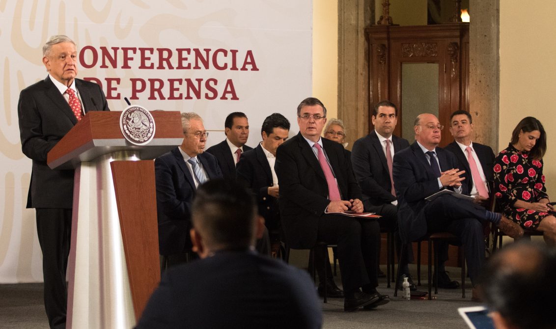 CIUDAD DE MÉXICO, 26MAYO2020.- Andrés Manuel López Obrador, Presidente de México, al inicio de la conferencia matutina en Palacio Nacional. FOTO: MOISÉS PABLO/CUARTOSCURO.COM