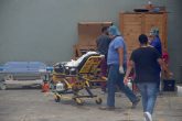 25-Mayo 2020 Acapulco, Gro. Aspecto del traslado de una paciente en el Hospital General del ISSSTE en Acapulco, el cual se encuentra saturado de pacientes de covid. Foto: Carlos Alberto Carbajal