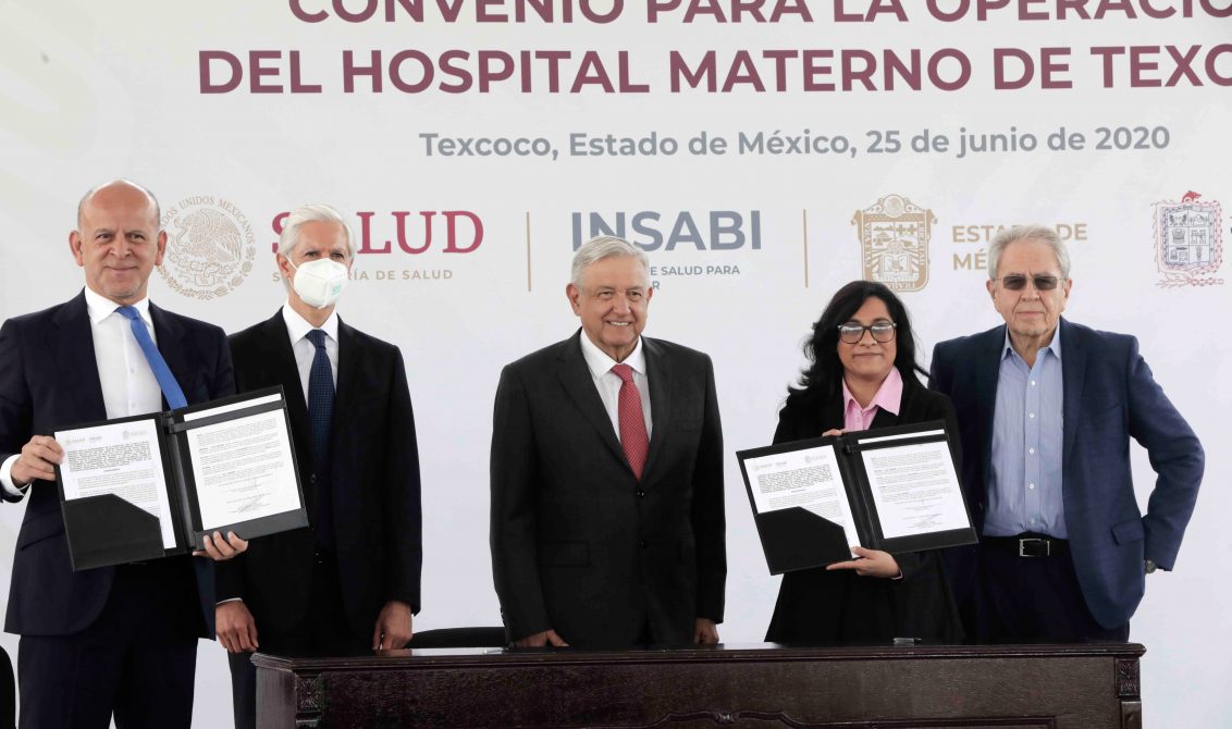 TEXCOCO, ESTADO DE MÉXICO, 25JUNIO2020.- Andrés Manuel López Obrador, Presidente de México en la firma del Convenio para la operación del Hospital Materno de Texcoco. FOTO: PRESIDENCIA/CUARTOSCURO.COM