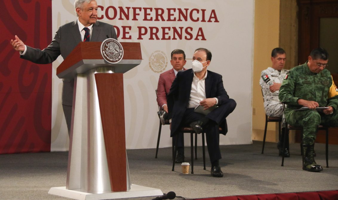 CIUDAD DE MÉXICO. 20JULIO2020.- El Presidente Andrés Manuel López Obrador, en la tradicional conferencia de todas las mañanas, estuvo acompañado del Gabinete de Seguridad y del titular de Profeco. En el salón Tesorería del Palacio Nacional. FOTO: VICTORIA VALTIERRA/CUARTOSCURO.COM