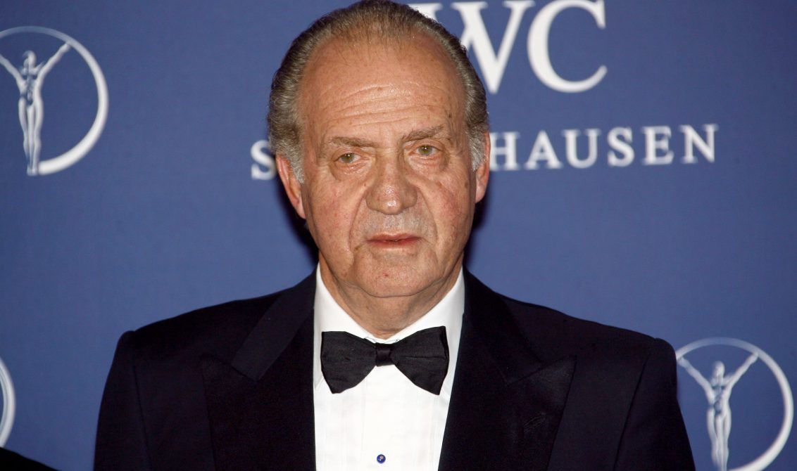 FILED - 02 April 2007, Barcelona: Former Spanish king Juan Carlos is pictured during the Laureus World Sports Award 2007 in Barcelona. mid a corruption scandal, former Spanish king Juan Carlos has announced he is leaving the country and moving abroad, according to an open letter released by the royal palace on Monday. Photo: Carsten Rehder/dpa