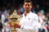 El serbio Novak Djokovic ganó ayer por sexta vez el torneo de Wimbledon. El número uno del mundo ha ganado los tres Grand Slam que se han disputado en 2021, pues ha sido campeón de Australia, de Roland Garros y ahora de Wimbledon. Foto: Tomada de internet
