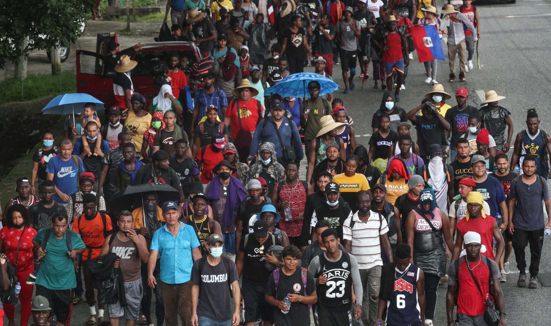 Luego de diversos enfrentamientos con elementos de la Guardia Nacional y del Instituto Nacional de Migración, la caravana de migrantes que partió de Tapachula llegó a Huixtla, todavía en Chiapas. Foto: Cuartoscuro