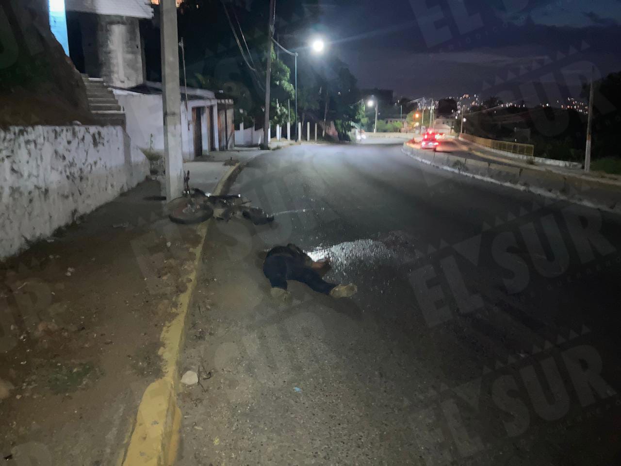 Asesinan a un hombre en la colonia Los Lirios - El Sur Acapulco suracapulco  I Noticias Acapulco Guerrero