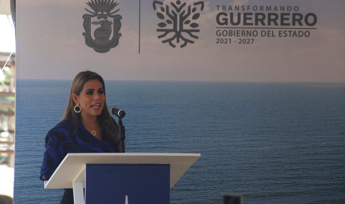 18 de diciembre del 2021 La gobernadora Evelyn Salgado en la colocación de la primera piedra del proyecto Azur Beach Residences en Zona Diamante, el día sábado. Foto: Carlos Alberto Carbajal