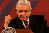 El presidente Andrés Manuel López Obrador retomó las críticas al INE cuestionado por los reporteros sobre la manera en que gasta el órgano electoral sus recursos. Foto: Cuartoscuro
