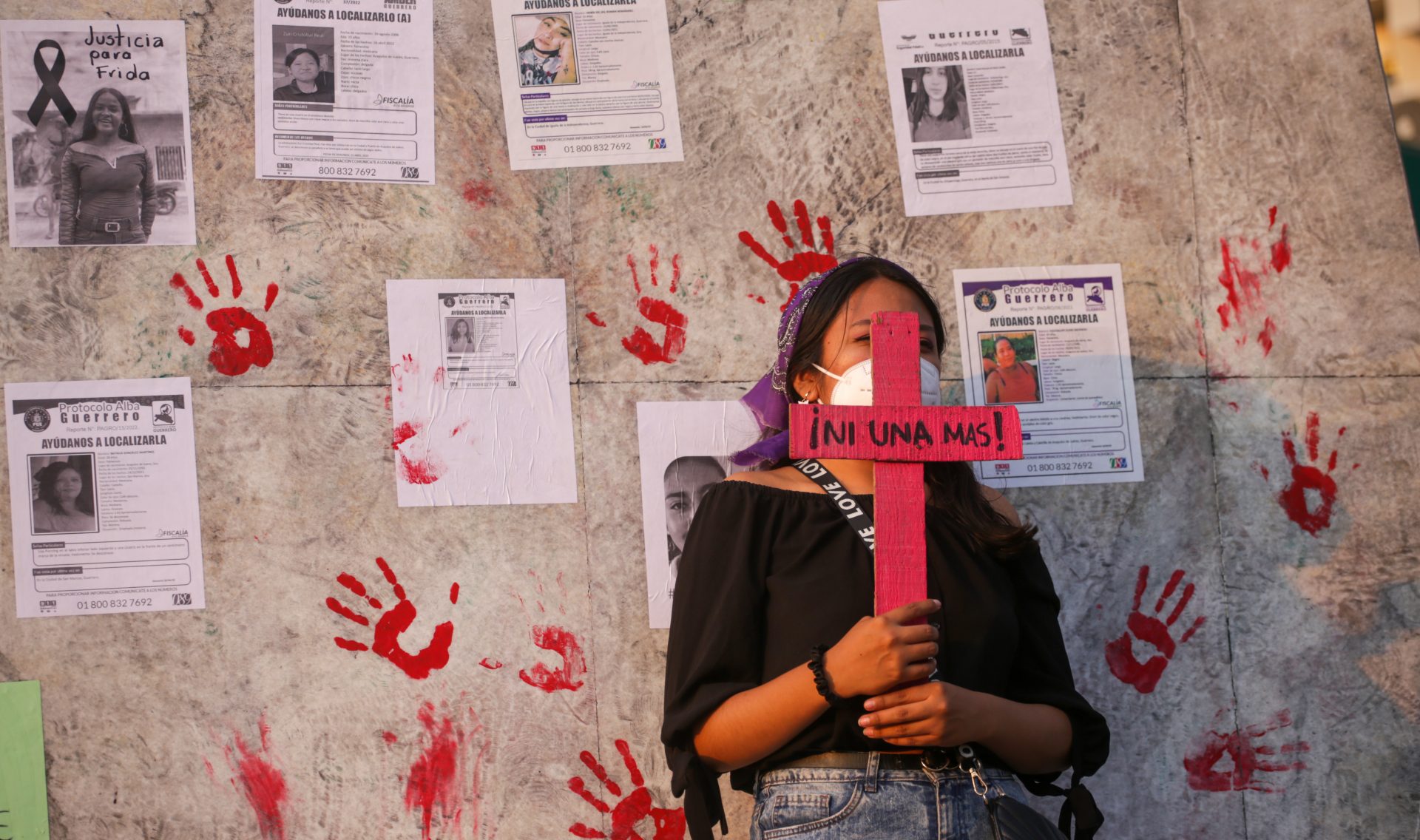 Feministas protestaron en Acapulco, Chilpancingo, Taxco y Tlapa para reclamar a las autoridades por los recientes feminicidios, permanentes desapariciones de mujeres e impunidad. Foto: Jessica Torres