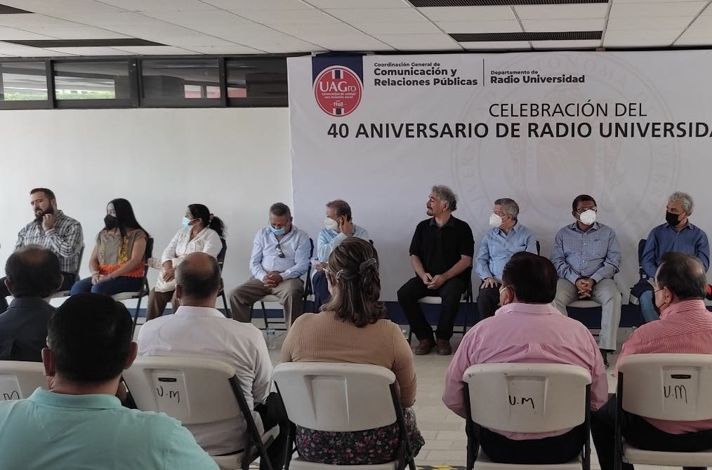 Radio UAG, una opción de comunicación, dice el ex rector González Ruiz en el 40 aniversario - El Sur Acapulco suracapulco I Noticias Guerrero