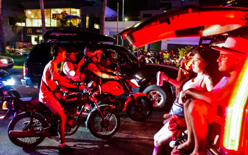 Acapulco, Gro. 17 mayo 2024 
Miles de motociclistas y turistas se concentraron en el área de aLa Condesa de Acapulco, para participar en el Acamoto 2024. Foto: Carlos Carbajal