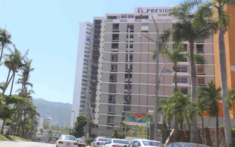 Acapulco,Gro/16Julio2024/  Imagen de los avances de los trabajos de  rehabilitación del hotel Presidente, a ocho meses  de los daños por el paso del huracán Otis en Acapulco. Foto: Jesús Trigo