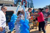 Vecinos y comerciantes de Puerto Marqués recibieron a tripulantes y pasajeros del Marinabús con cocos, música, piruetas de motos acuáticas para demostrarles su agradecimiento por haber escogido ese balneario para visitarlo (imagen). Foto: Carlos Carbajal