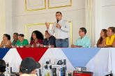El delegado de la Sader en Guerrero y ex alcalde de Zirándaro, Gregorio Portillo, durante su intervención en el convivio de fin de año de los seguidores de Esthela Damián. Foto: Facebook