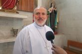 El obispo José de Jesús González en la entrevista de ayer en la catedral de Chilapa. Foto: Luis Daniel Nava